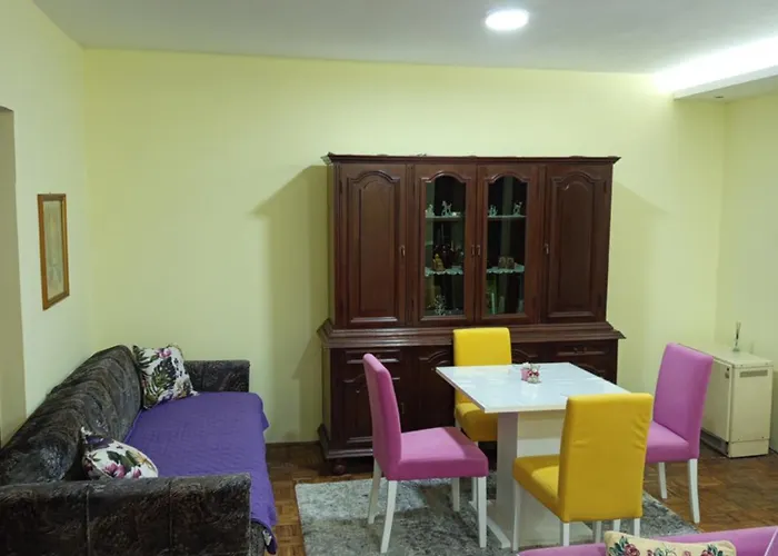 Vesna アパート オヴチャル・バニャ