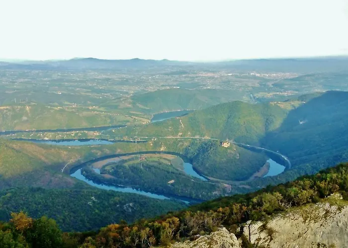 Vesna アパート オヴチャル・バニャ